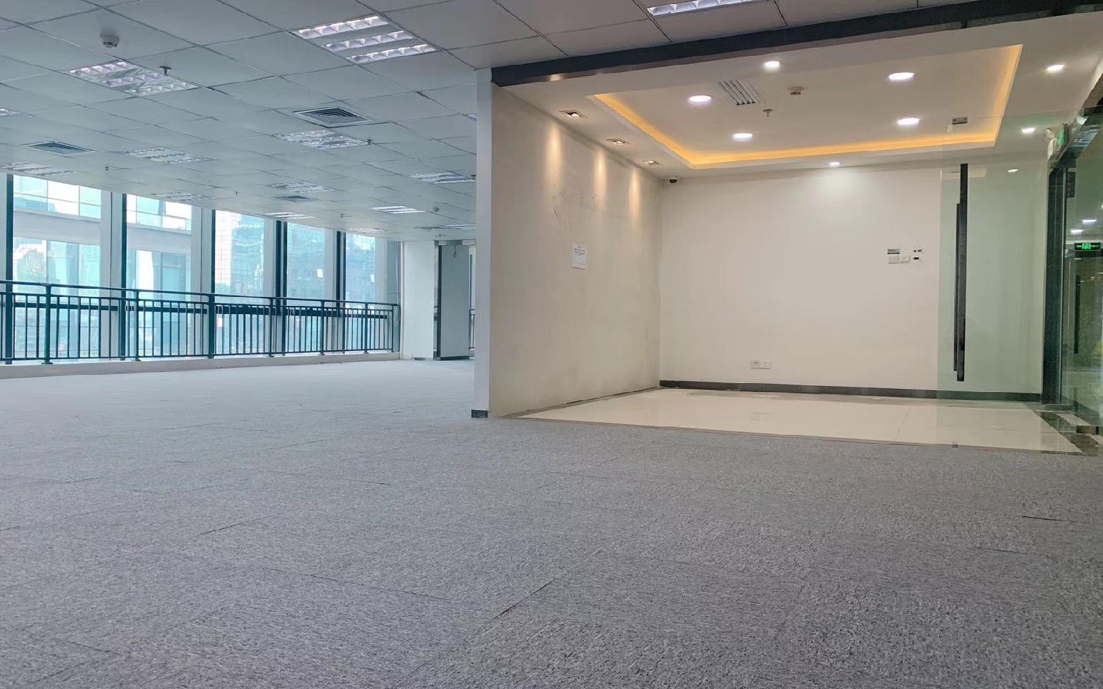航盛科技大厦写字楼出租356平米精装办公室120元/m².月