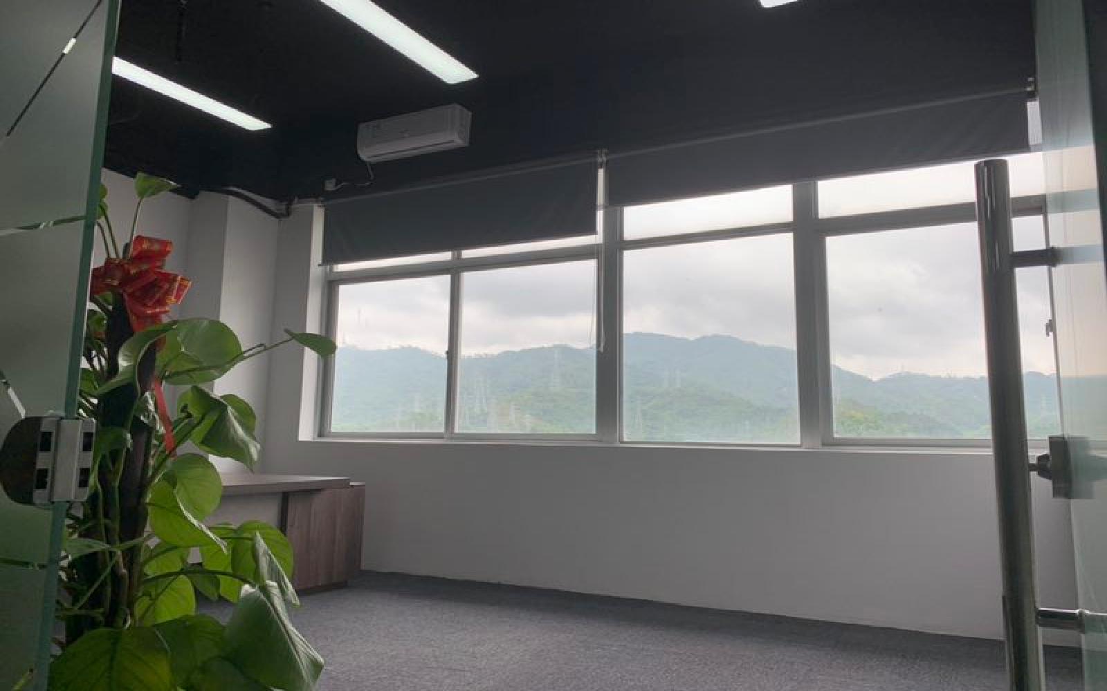坂田国际中心写字楼出租312平米精装办公室80元/m².月