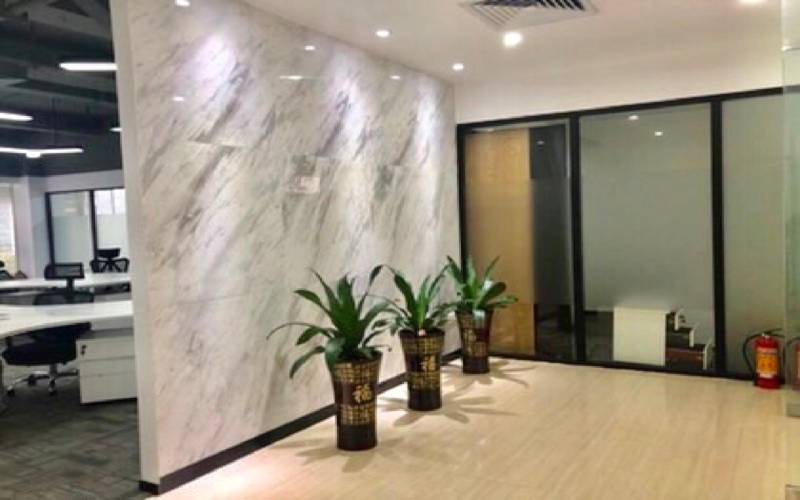 TCL大厦写字楼出租456平米精装办公室98元/m².月