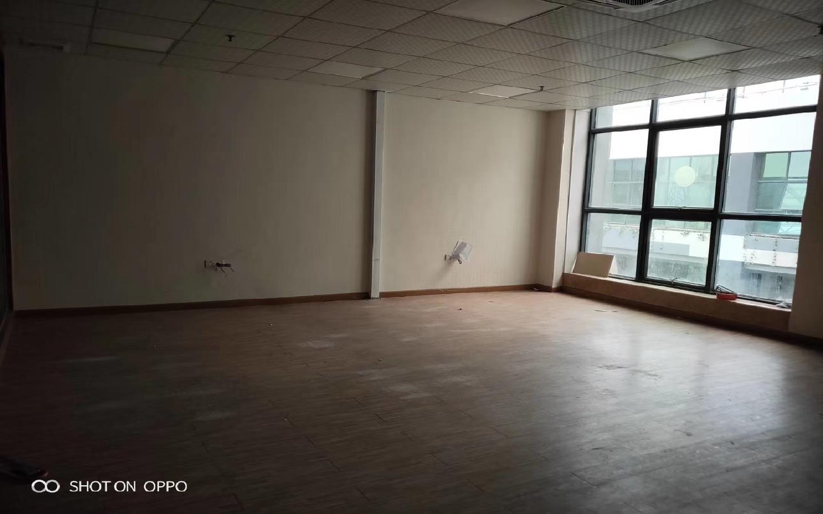 白沙新兴产业园写字楼出租195平米精装办公室80元/m².月