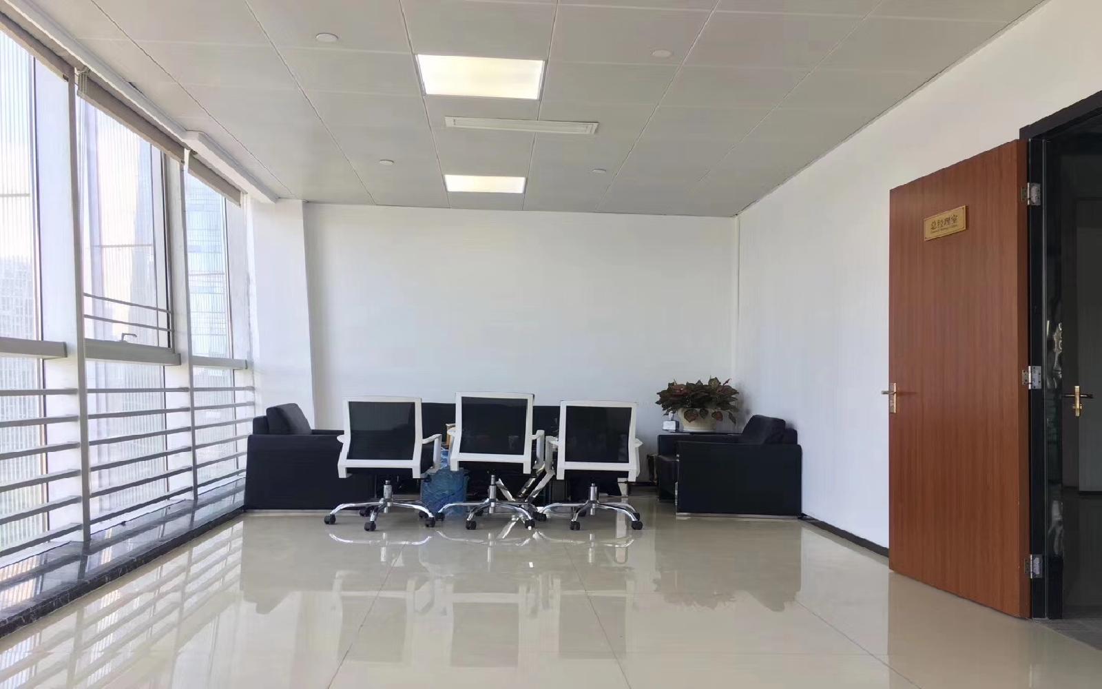 AirS&S-龙光世纪写字楼出租545平米精装办公室108元/m².月