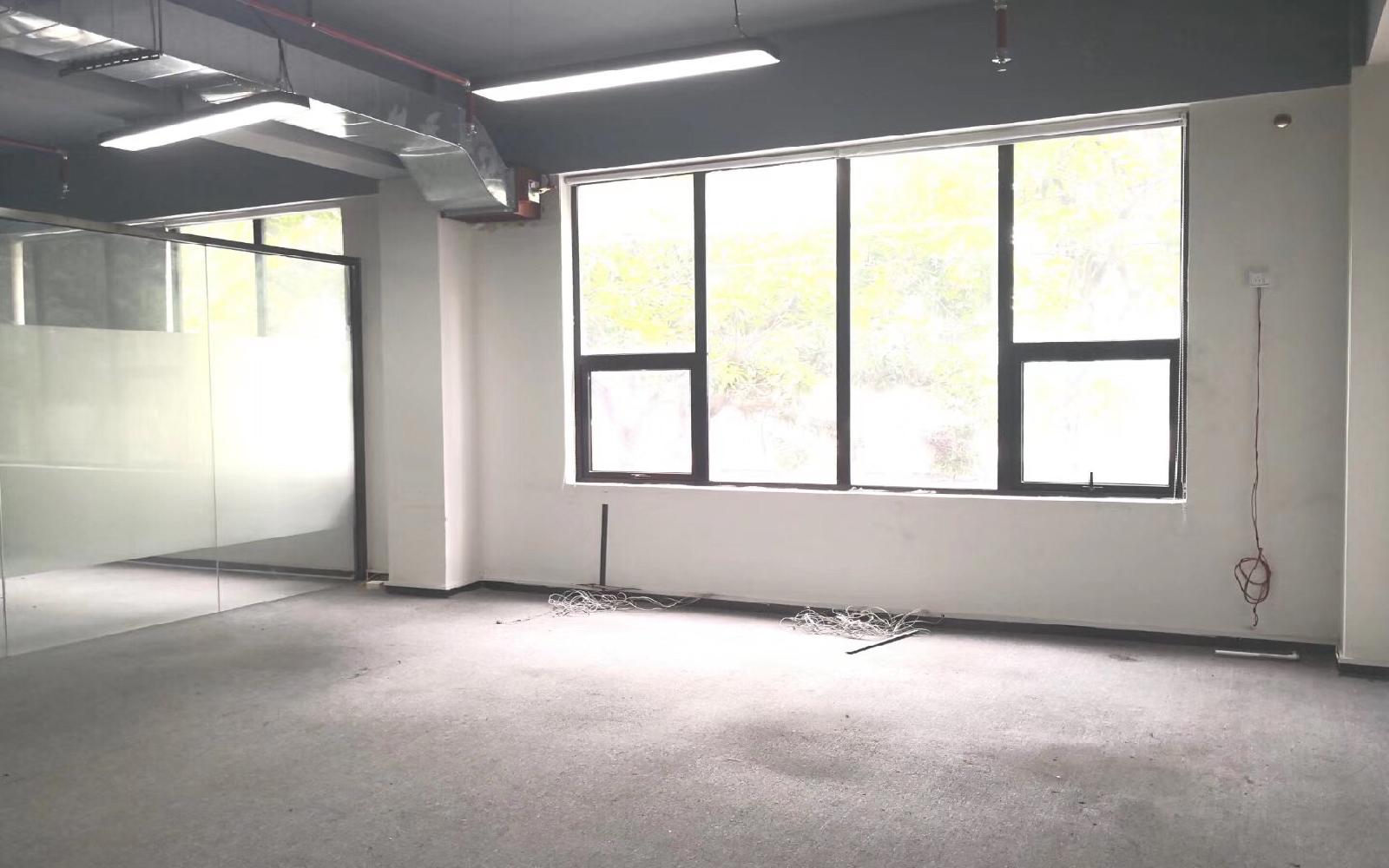 魅园写字楼出租113平米精装办公室60元/m².月