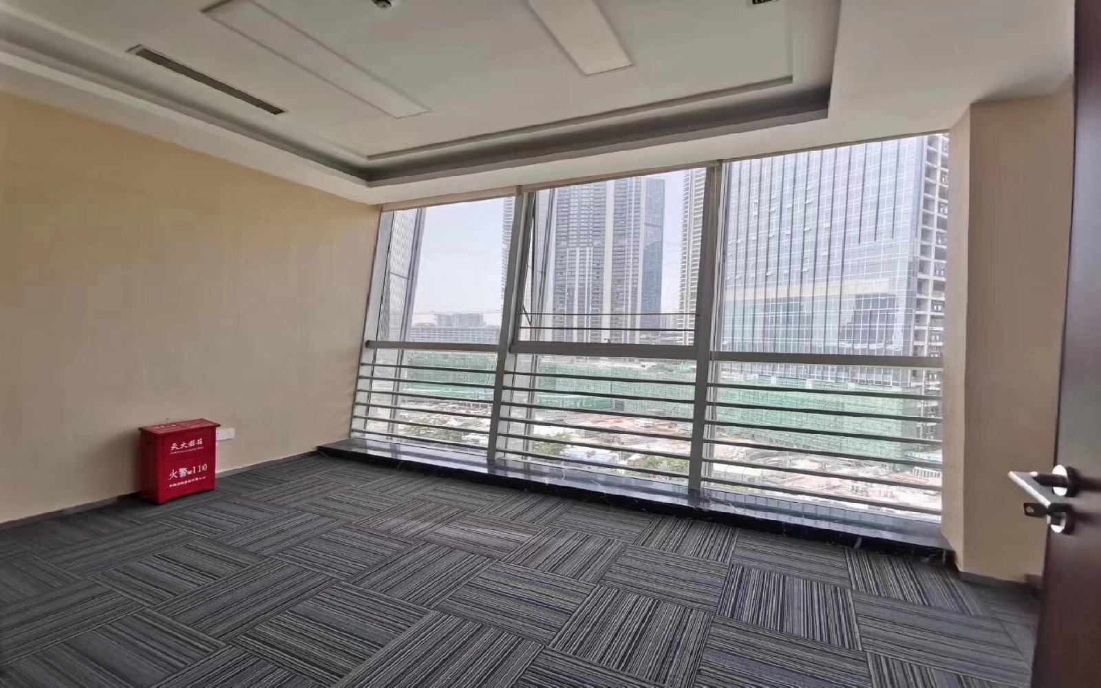 龙光世纪大厦写字楼出租356平米精装办公室99元/m².月