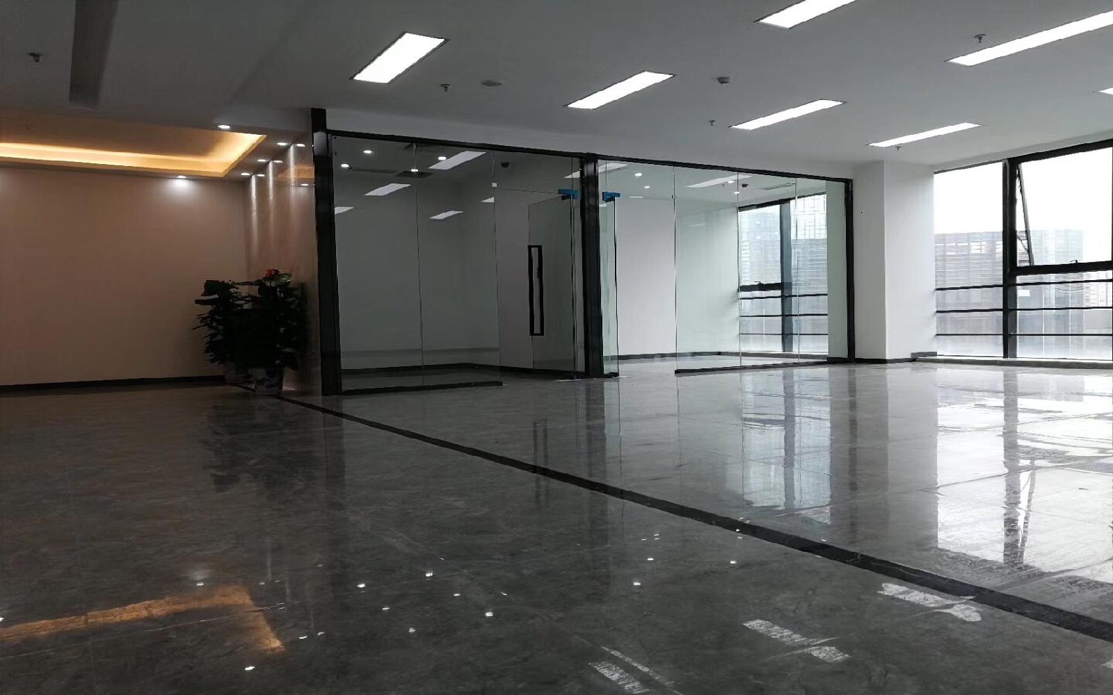 中海信创新产业城写字楼出租288平米精装办公室58元/m².月