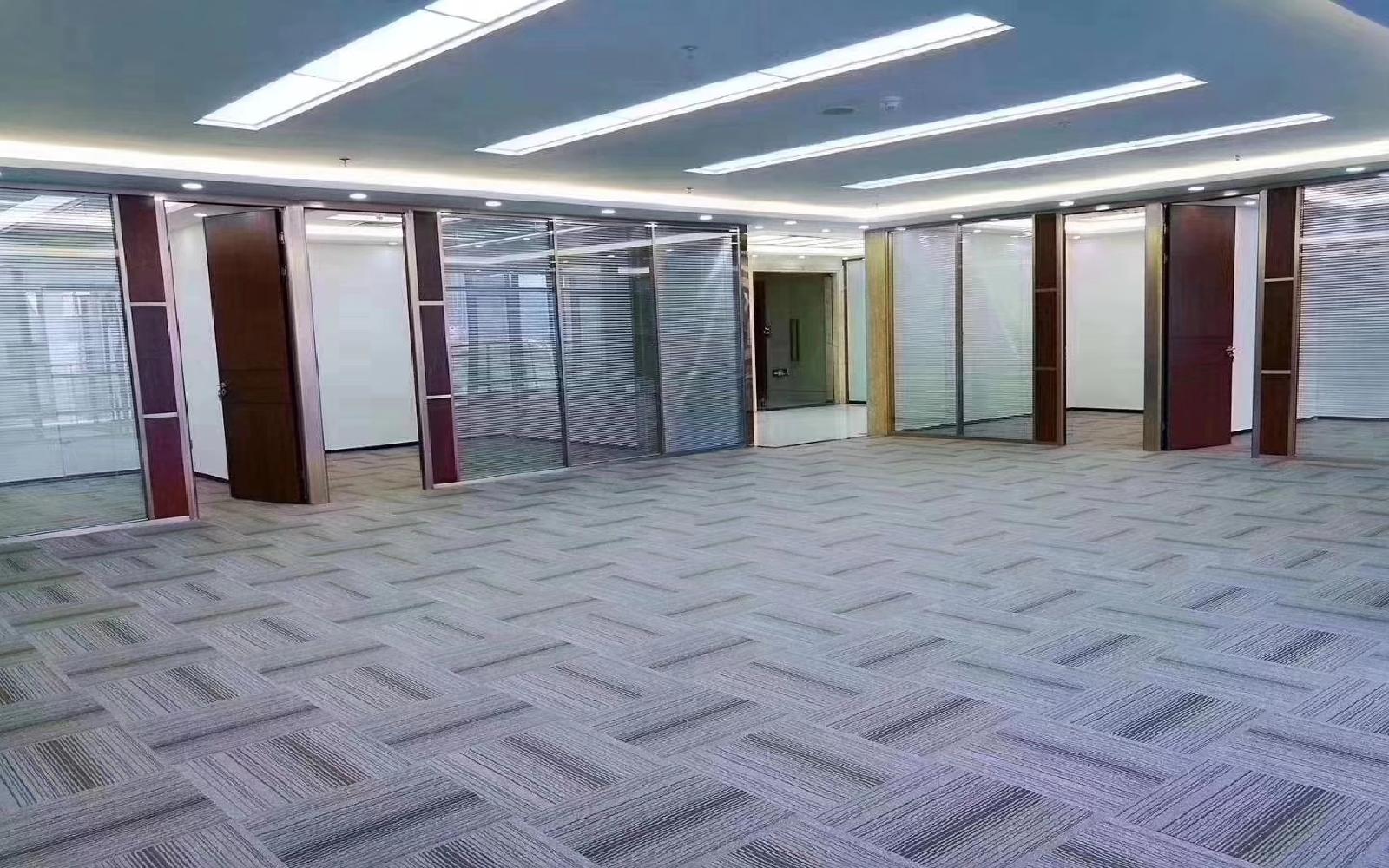 深业泰然大厦写字楼出租392平米精装办公室128元/m².月