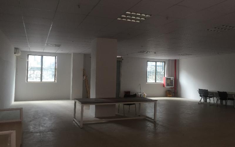鑫源盛商务中心写字楼出租222平米精装办公室45元/m².月