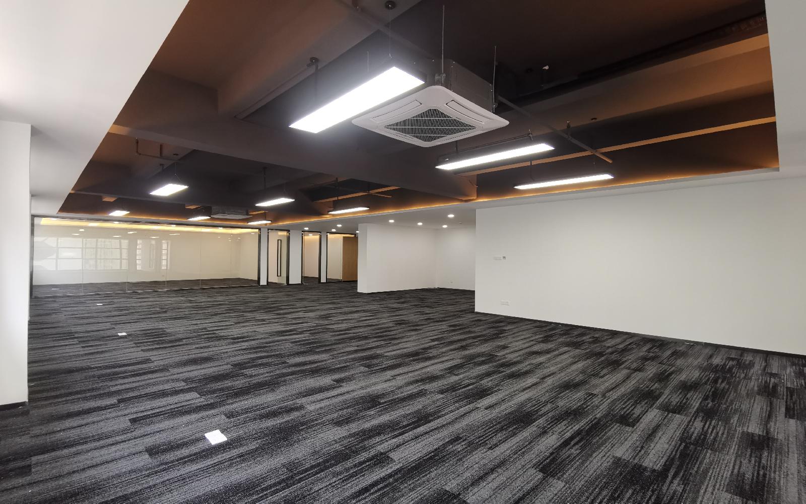 宗泰文化创意产业园写字楼出租529平米精装办公室65元/m².月