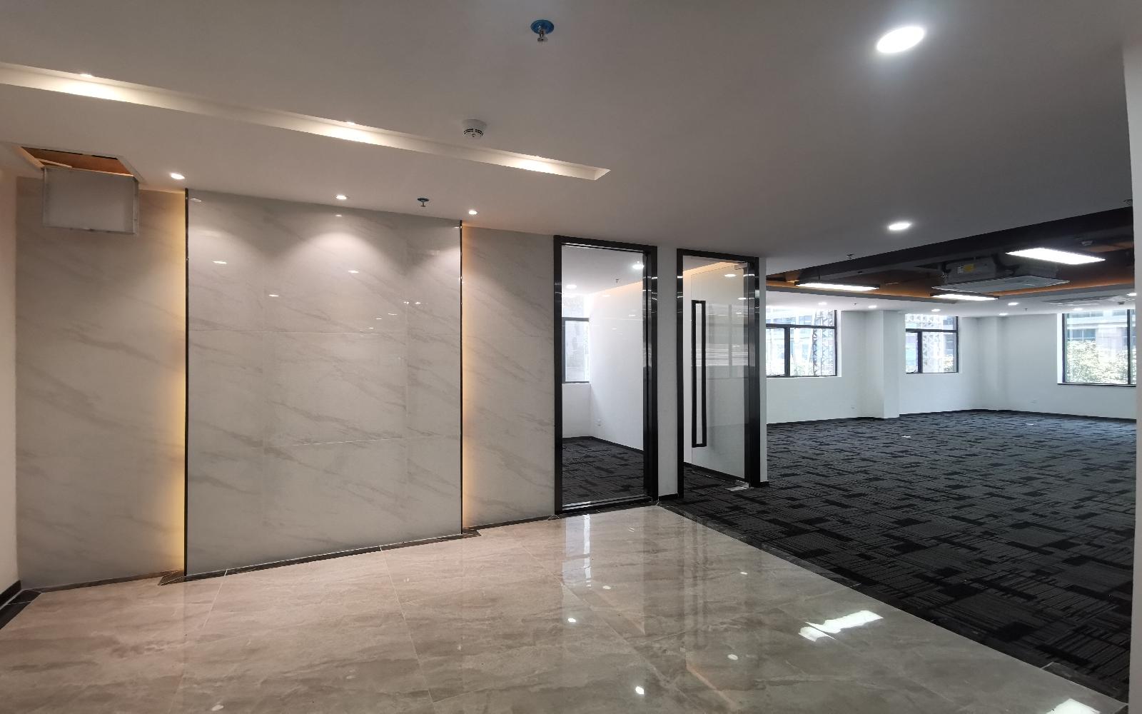 宗泰文化创意产业园写字楼出租282平米精装办公室65元/m².月