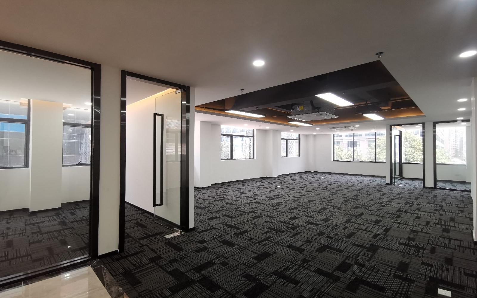 宗泰文化创意产业园写字楼出租282平米精装办公室65元/m².月