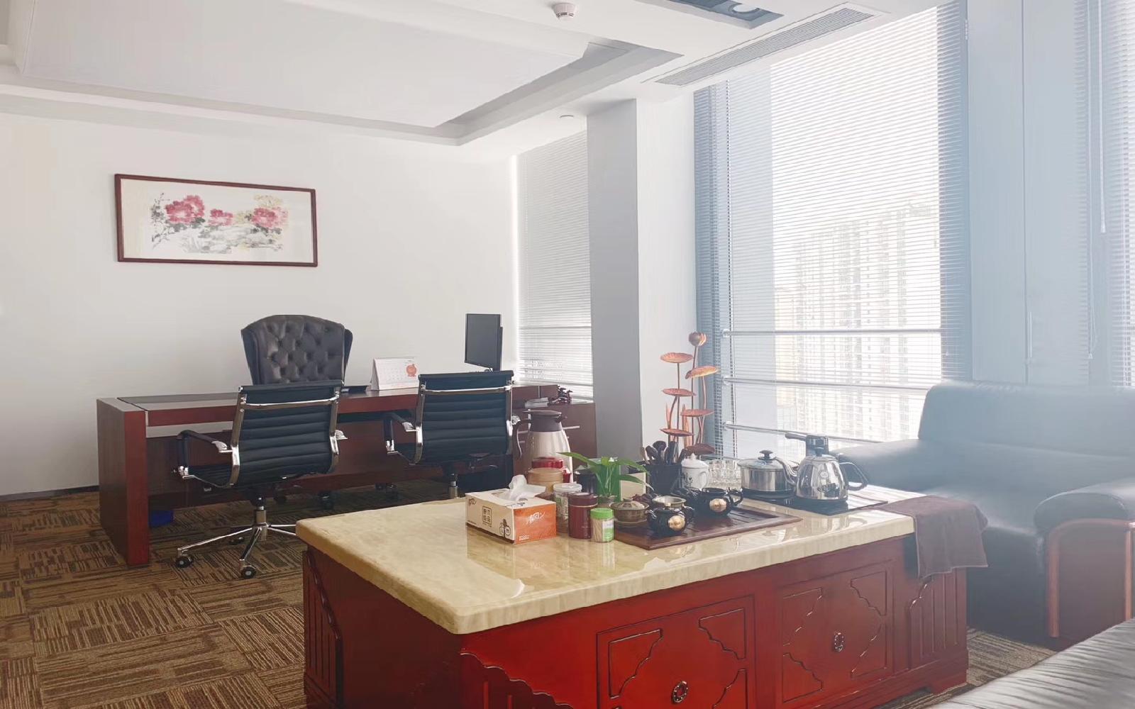 深圳北理工创新大厦写字楼出租568平米精装办公室108元/m².月