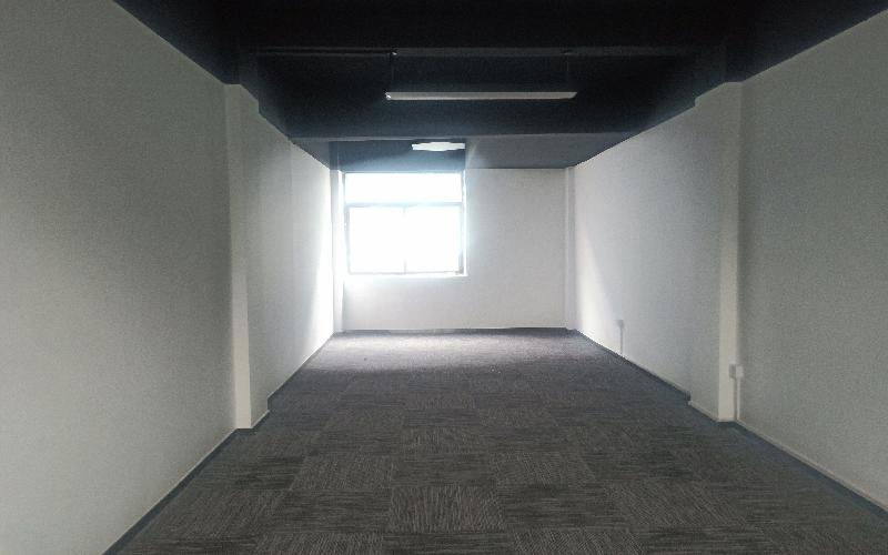 中宝通创意园写字楼出租60平米简装办公室58元/m².月