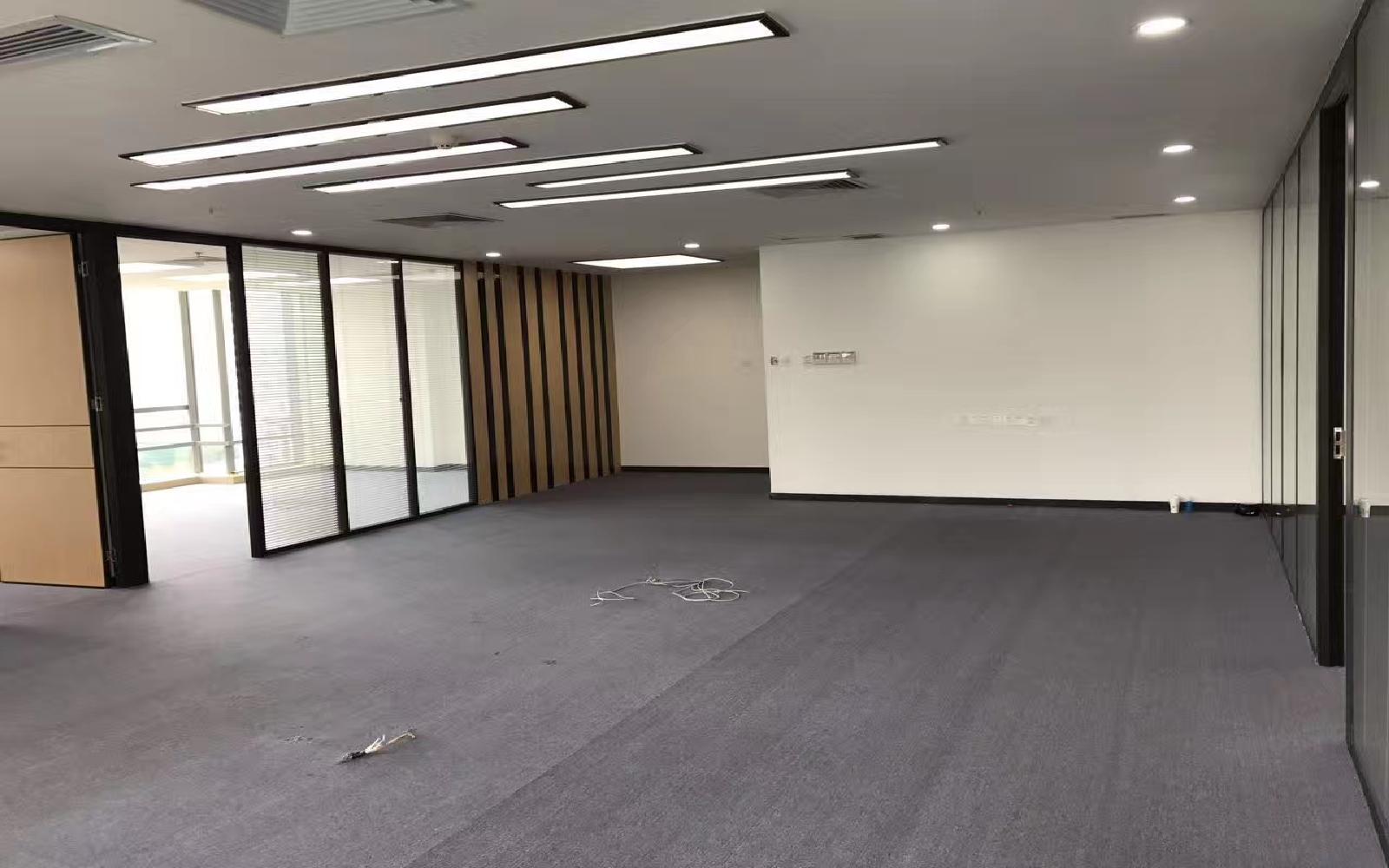 田厦国际中心写字楼出租292平米精装办公室160元/m².月