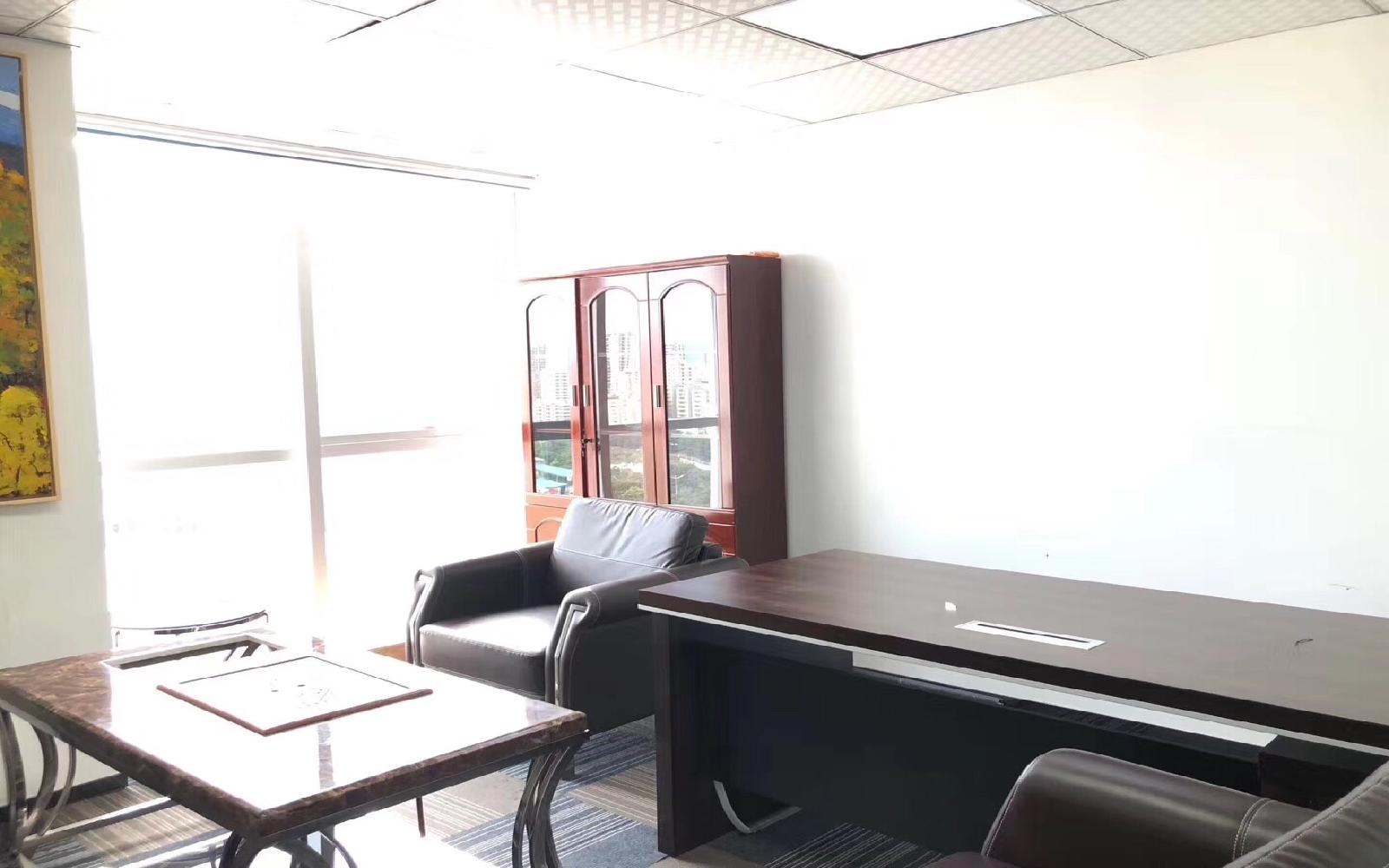 卫东龙商务大厦写字楼出租85平米精装办公室8000元/间.月