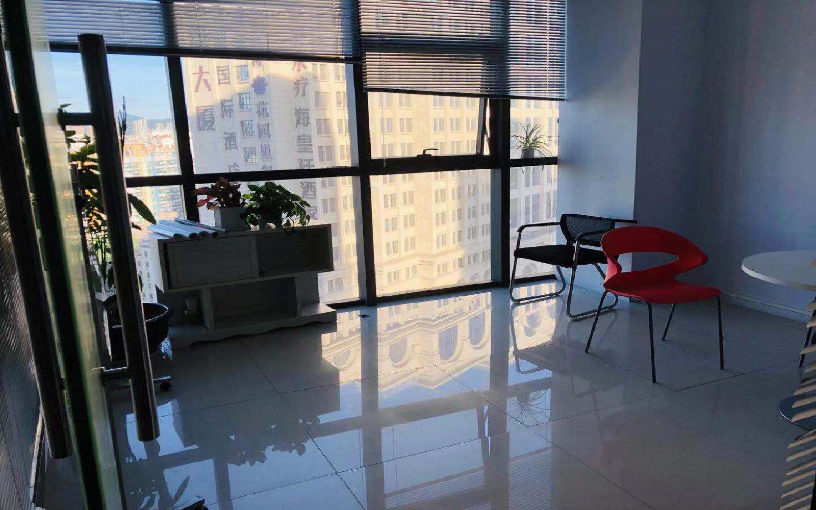 优城大厦写字楼出租485平米精装办公室90元/m².月