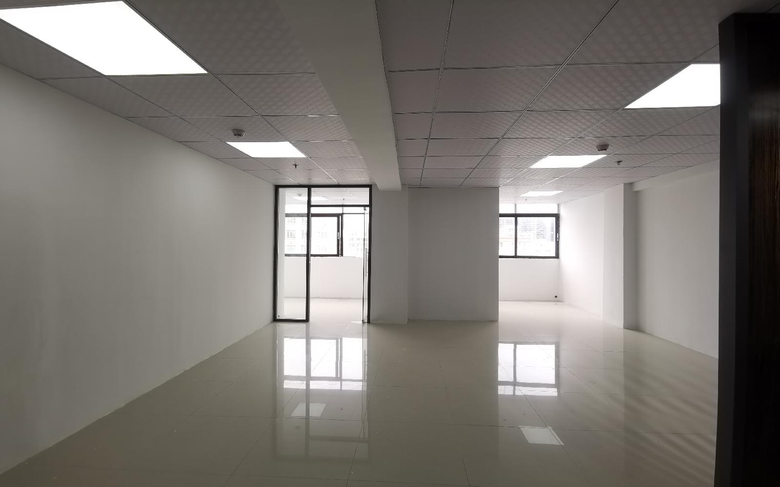 华盛辉综合楼写字楼出租87平米精装办公室55元/m².月