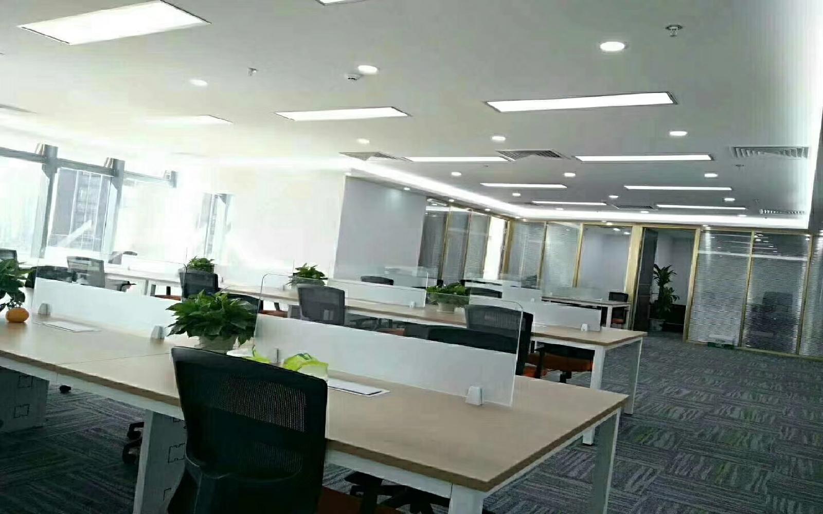 国际西岸商务大厦写字楼出租439平米精装办公室149元/m².月