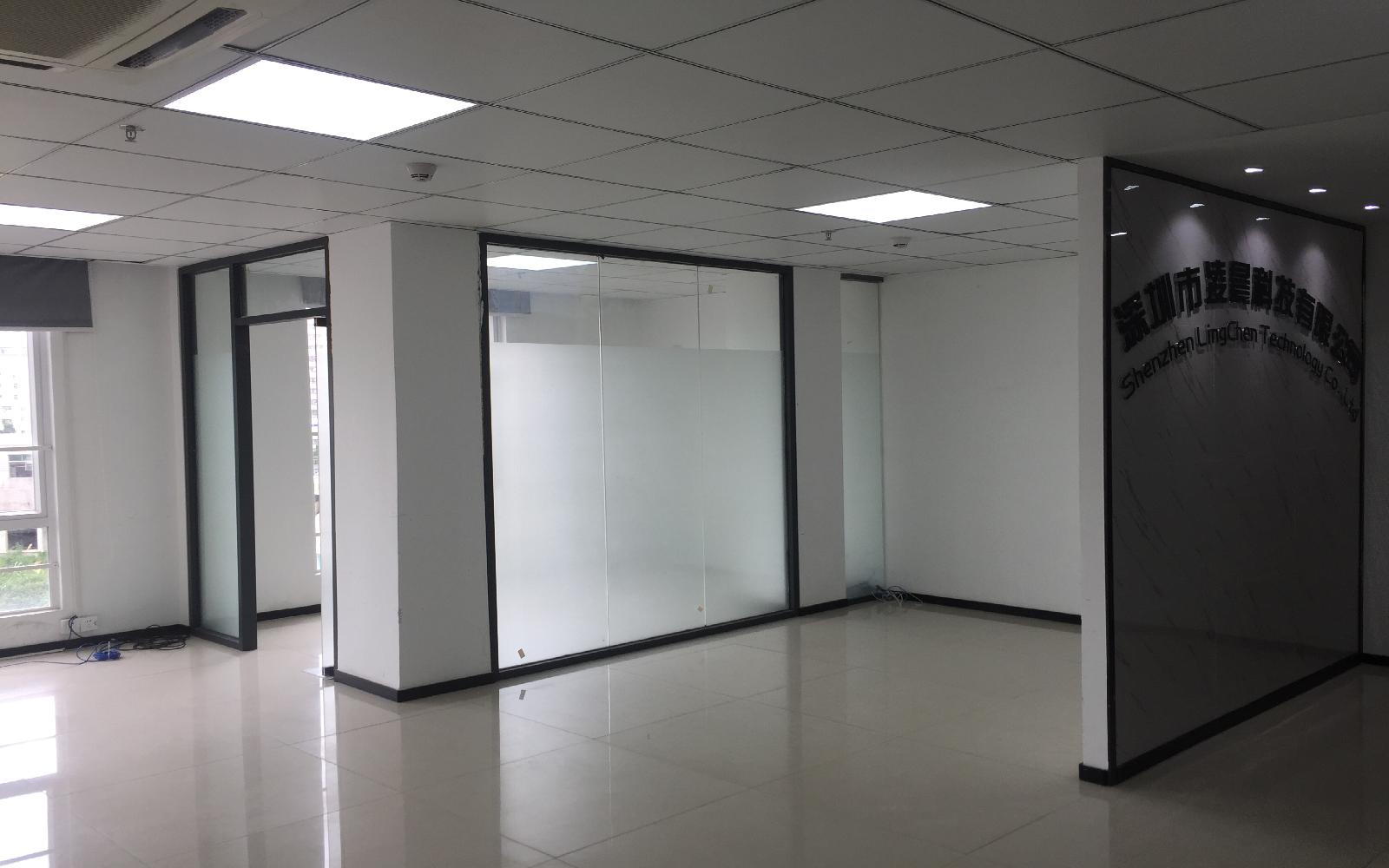 美鹏商务中心写字楼出租110平米精装办公室53元/m².月
