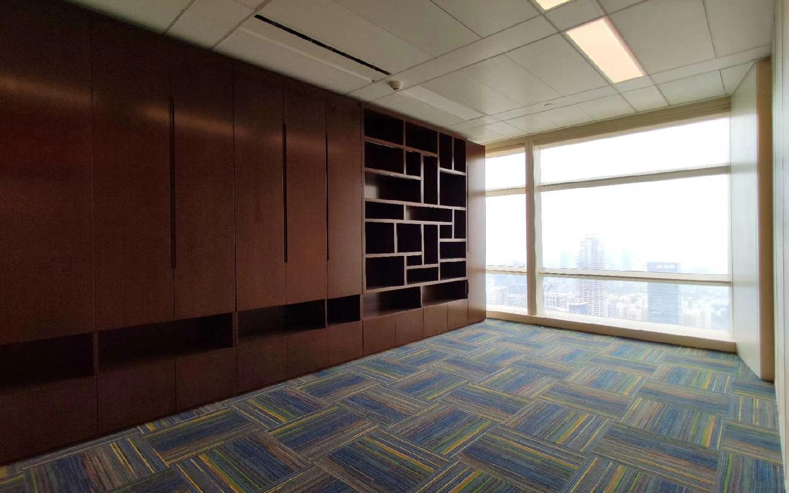 平安国际金融中心写字楼出租826平米豪装办公室360元/m².月