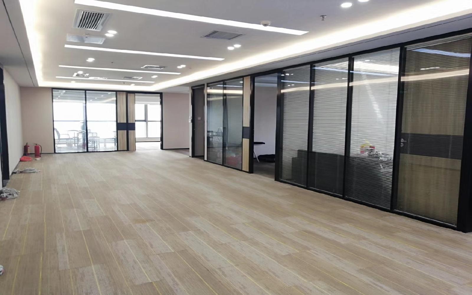 NEO大厦写字楼出租520平米豪装办公室168元/m².月