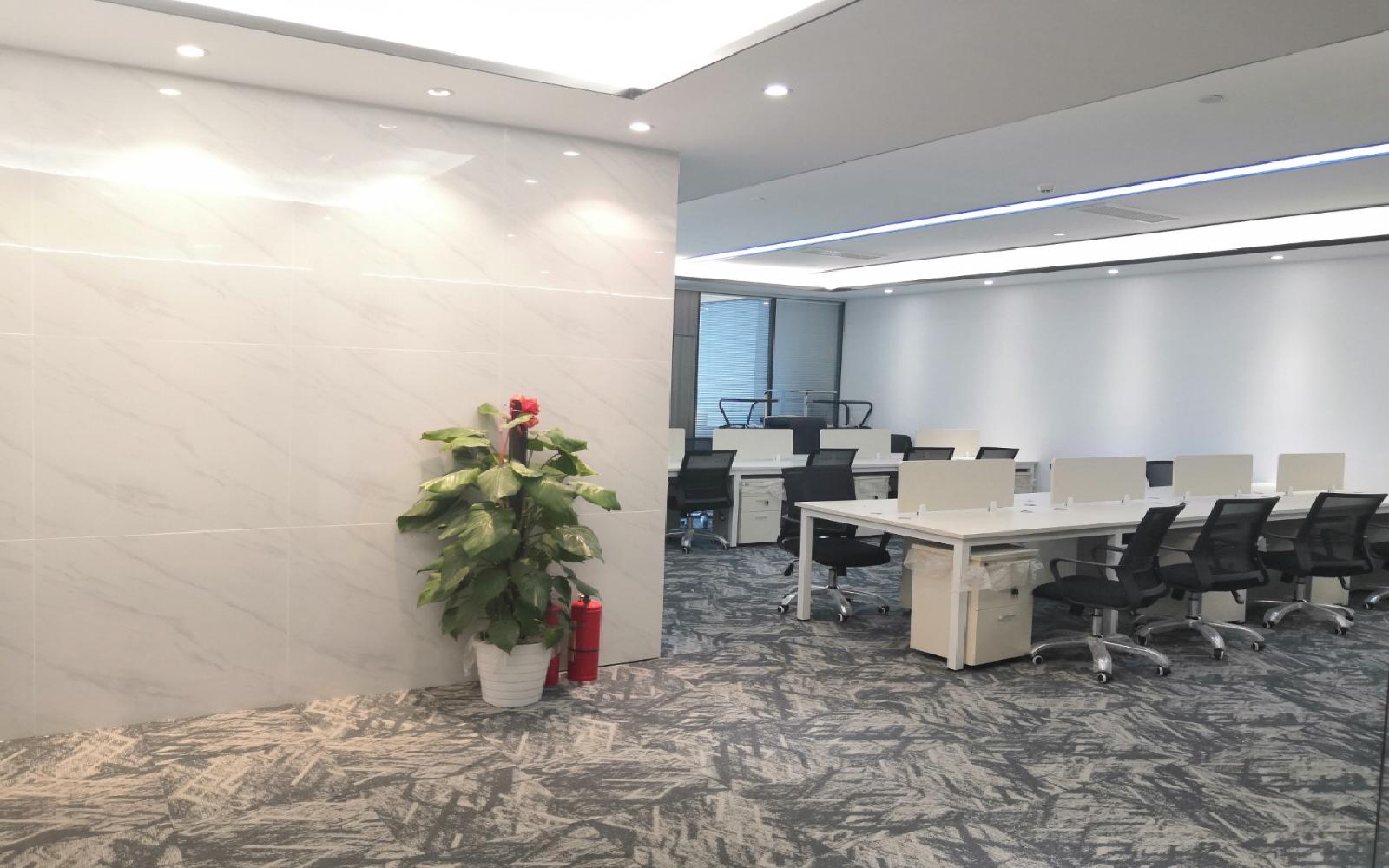赛西科技大厦写字楼出租335平米精装办公室118元/m².月