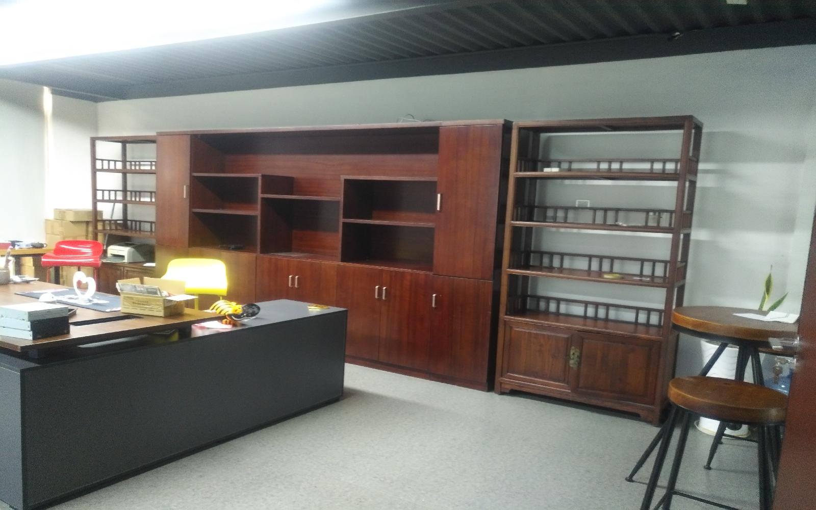 万科星火ONLINE写字楼出租732平米精装办公室119元/m².月