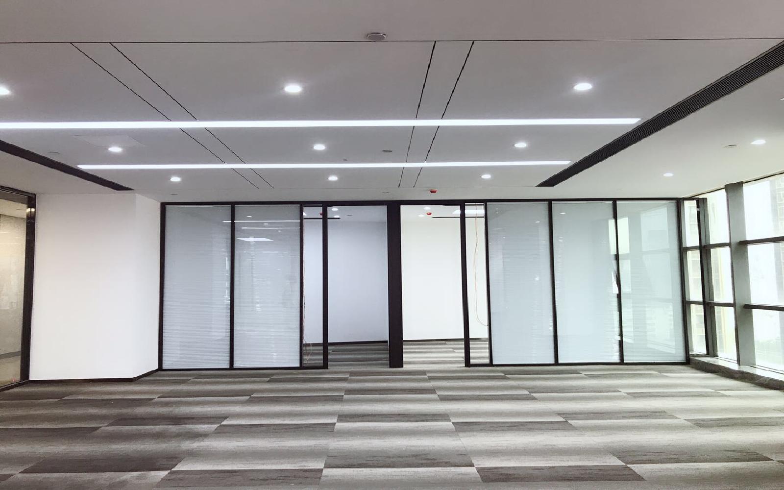 粤海大厦写字楼出租298平米精装办公室88元/m².月