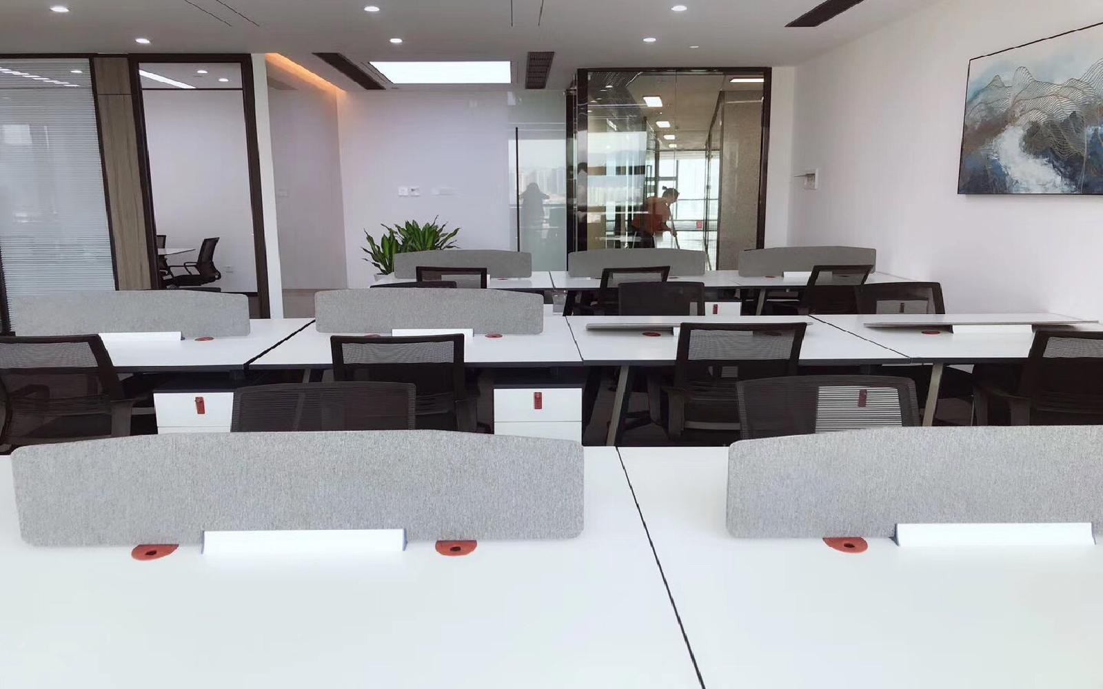 粤海大厦写字楼出租340平米精装办公室113元/m².月
