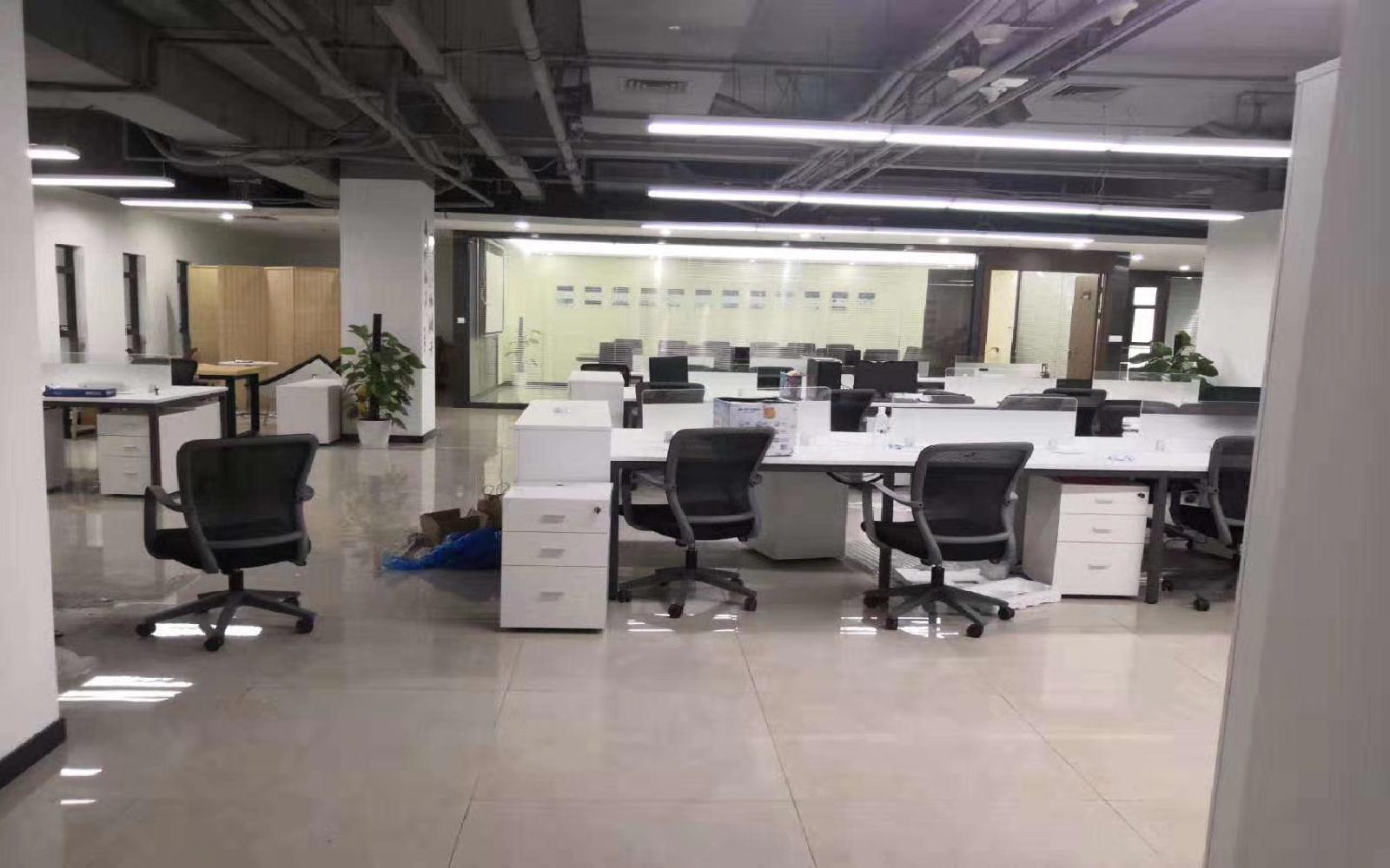 软件产业基地写字楼出租1736平米精装办公室78元/m².月