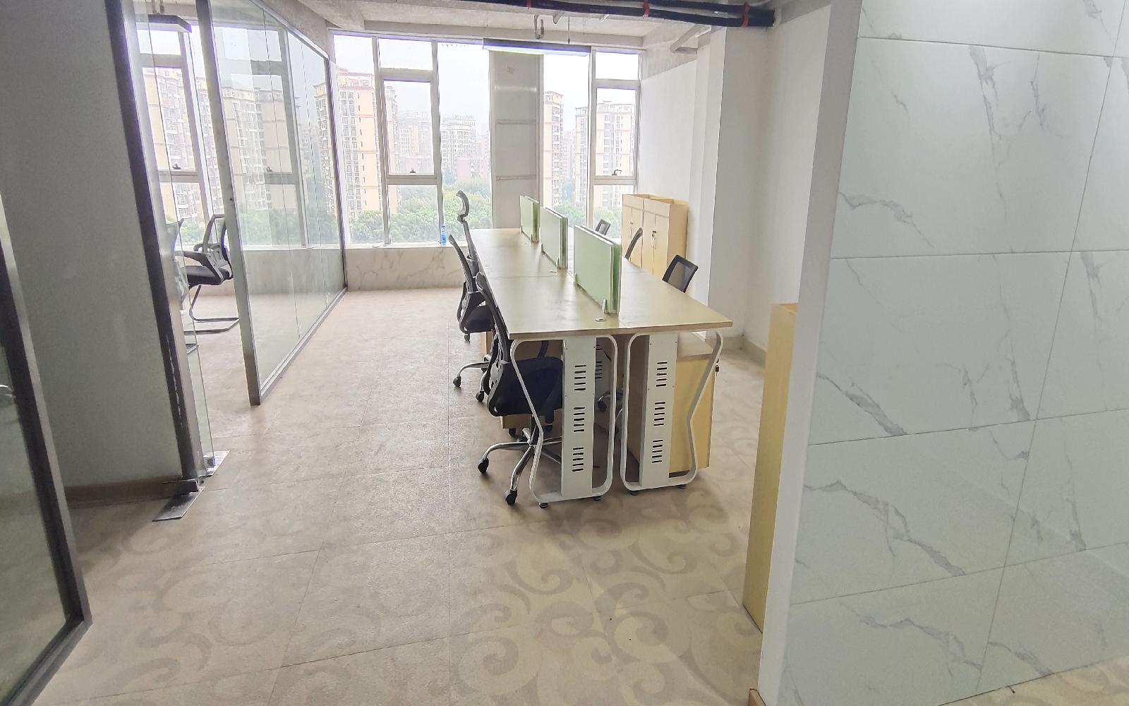 福海文创园写字楼出租148平米精装办公室55元/m².月