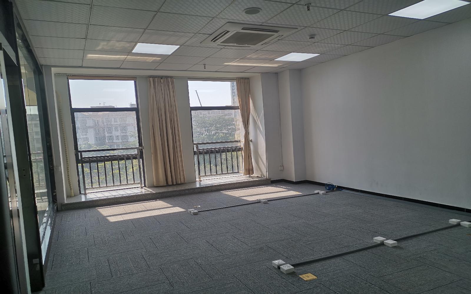 健兴科技大厦写字楼出租184平米精装办公室95元/m².月
