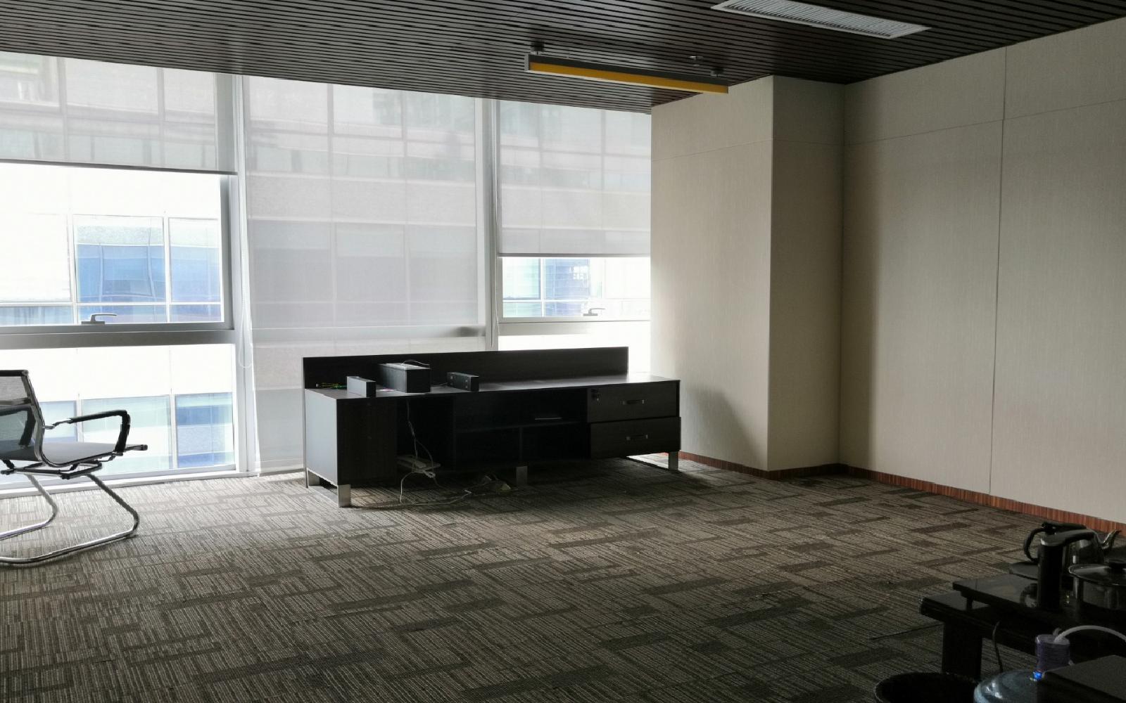 华润城大冲商务中心写字楼出租1088平米精装办公室175元/m².月