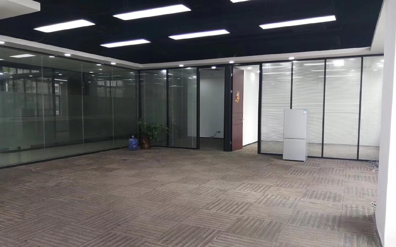 桑泰大厦写字楼出租211平米精装办公室60元/m².月