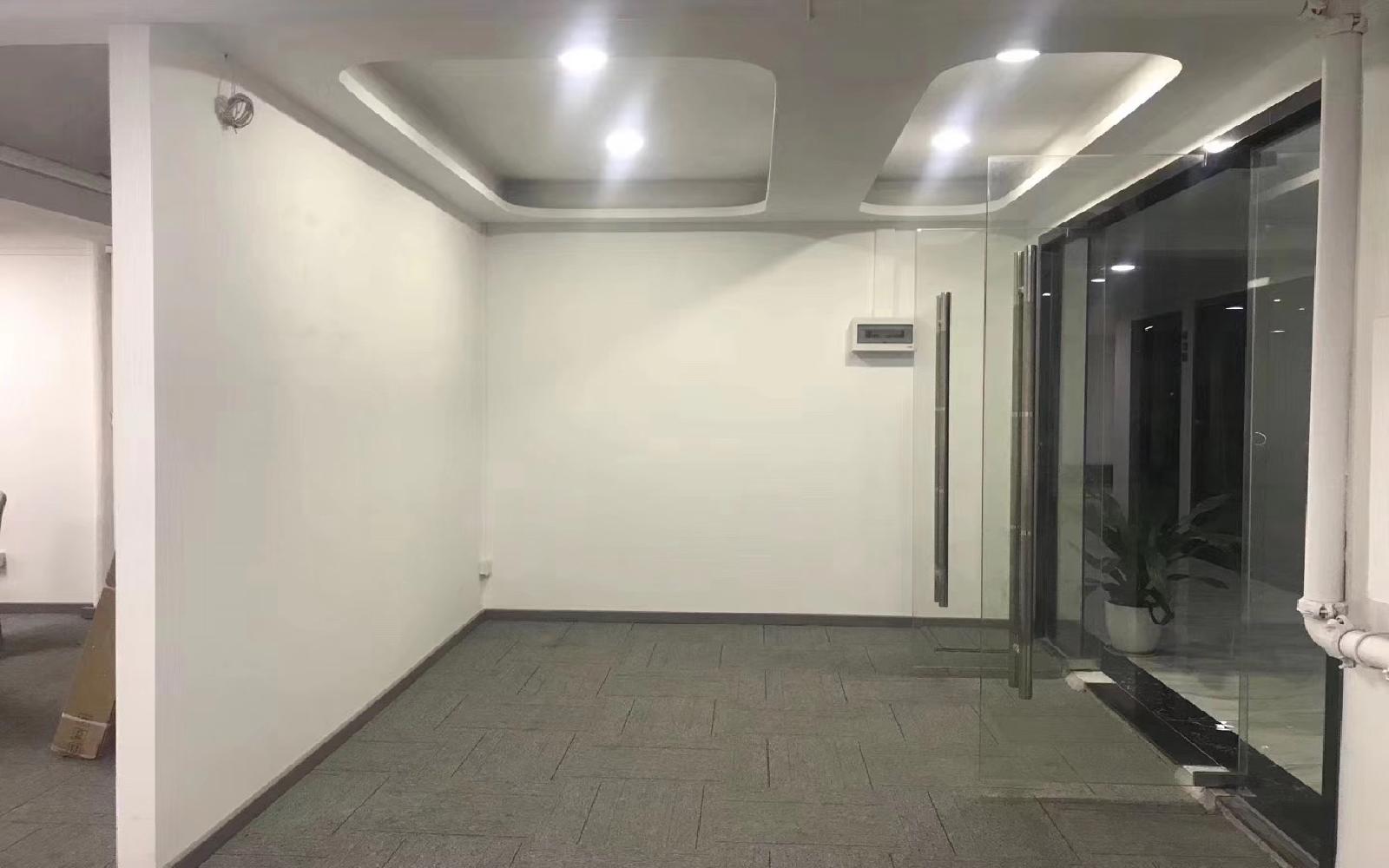 金汇球大厦写字楼出租230平米精装办公室38元/m².月