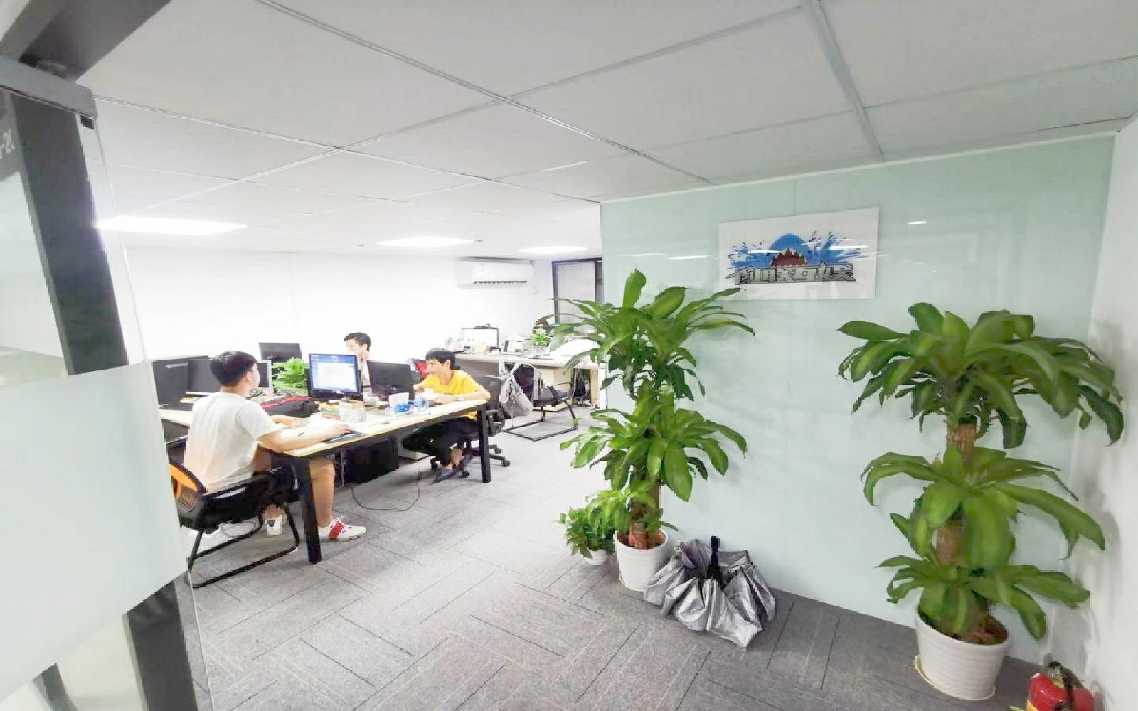 深圳科技工业园生产力大楼写字楼出租169平米精装办公室65元/m².月