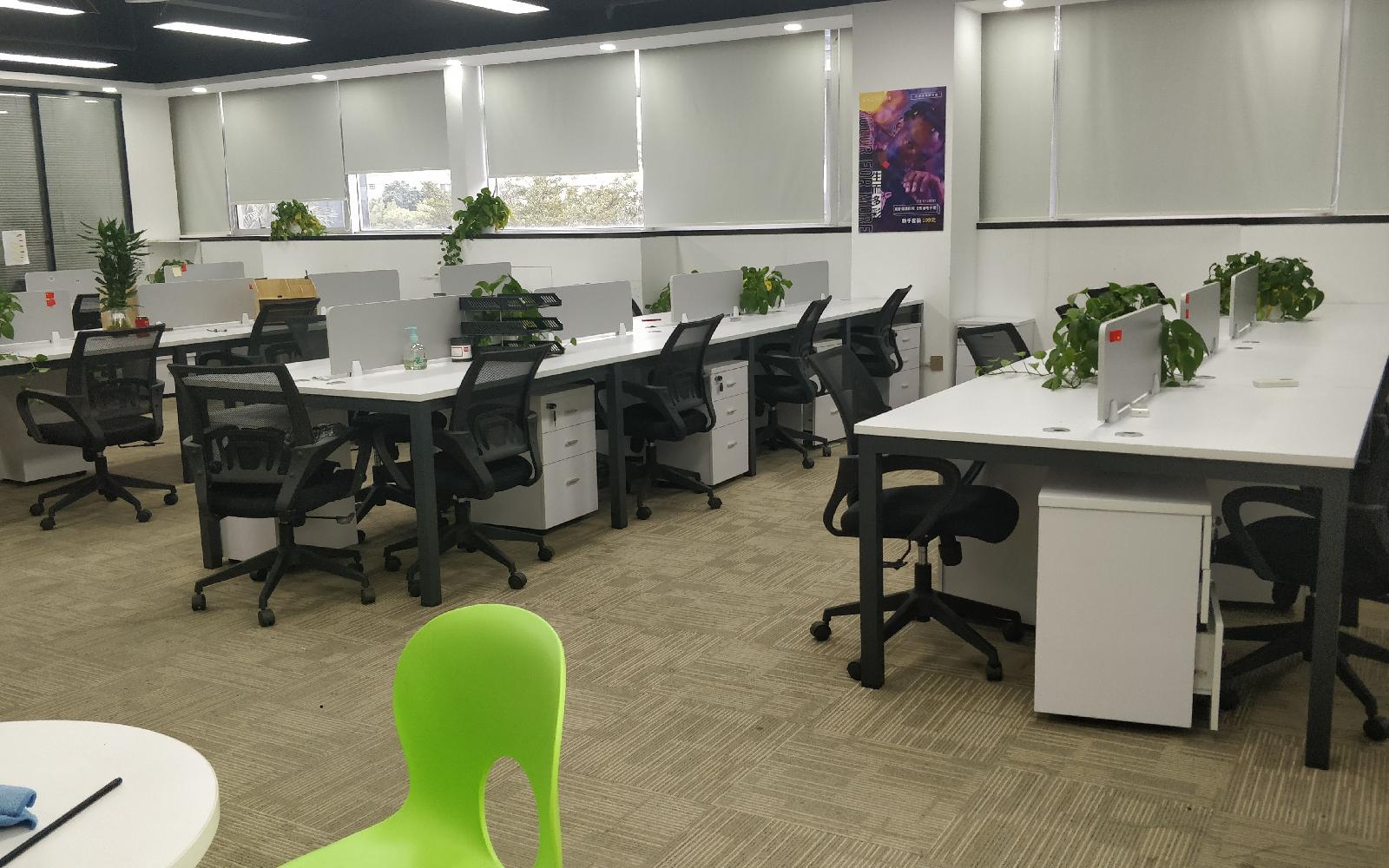 深圳软件园写字楼出租420平米精装办公室78元/m².月