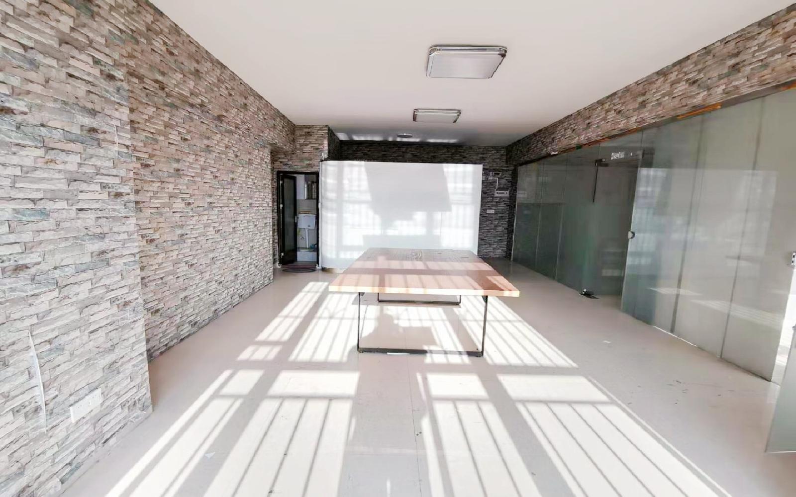 宝龙大厦写字楼出租110平米精装办公室55元/m².月
