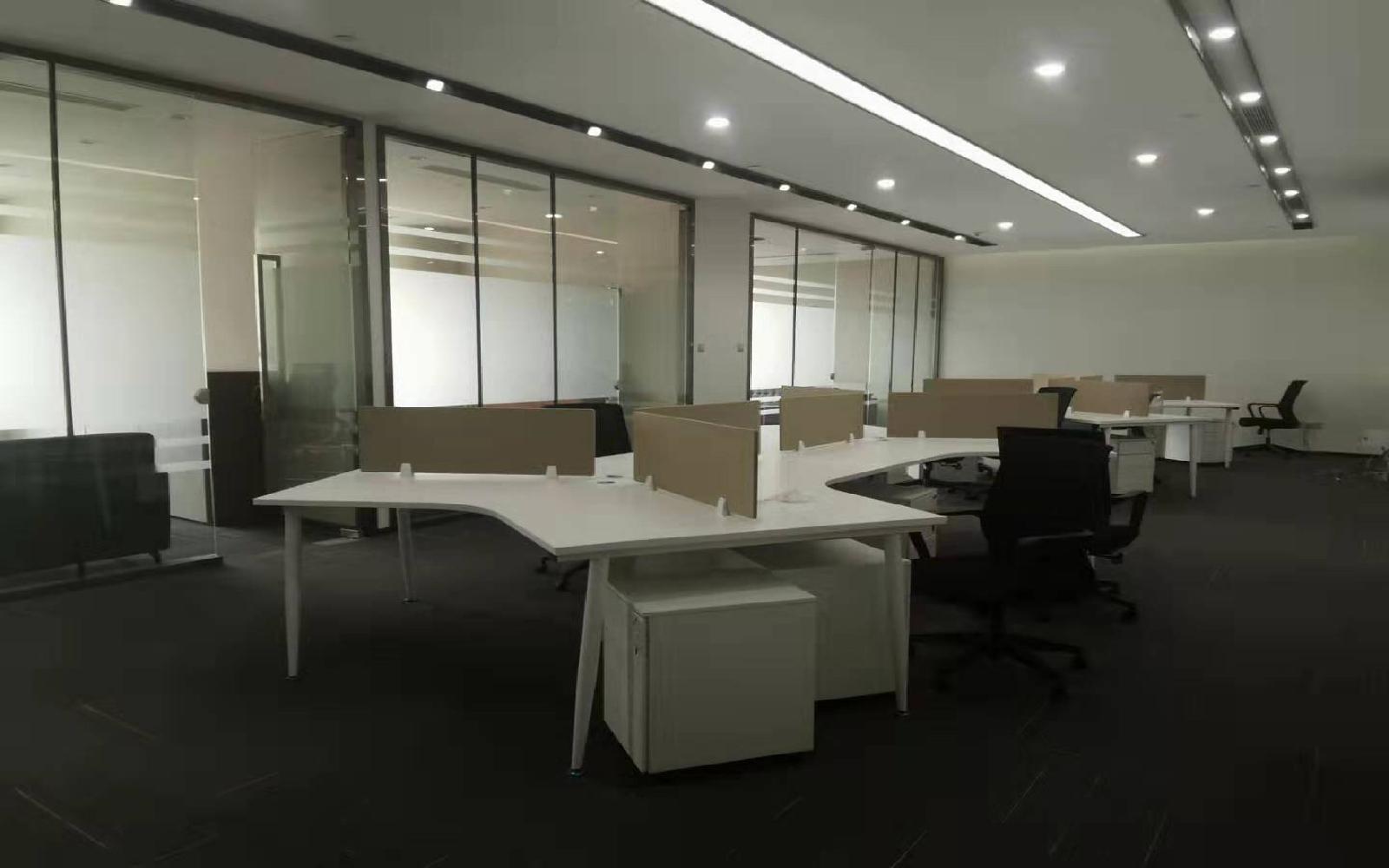 香江金融中心写字楼出租330平米精装办公室140元/m².月