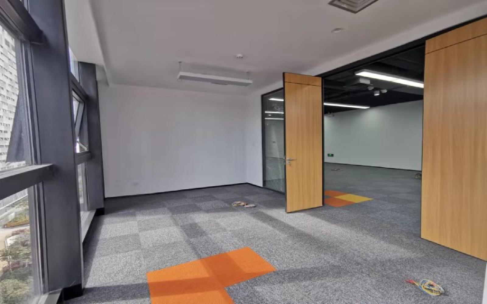 深圳湾科技生态园（三期）写字楼出租474平米精装办公室85元/m².月