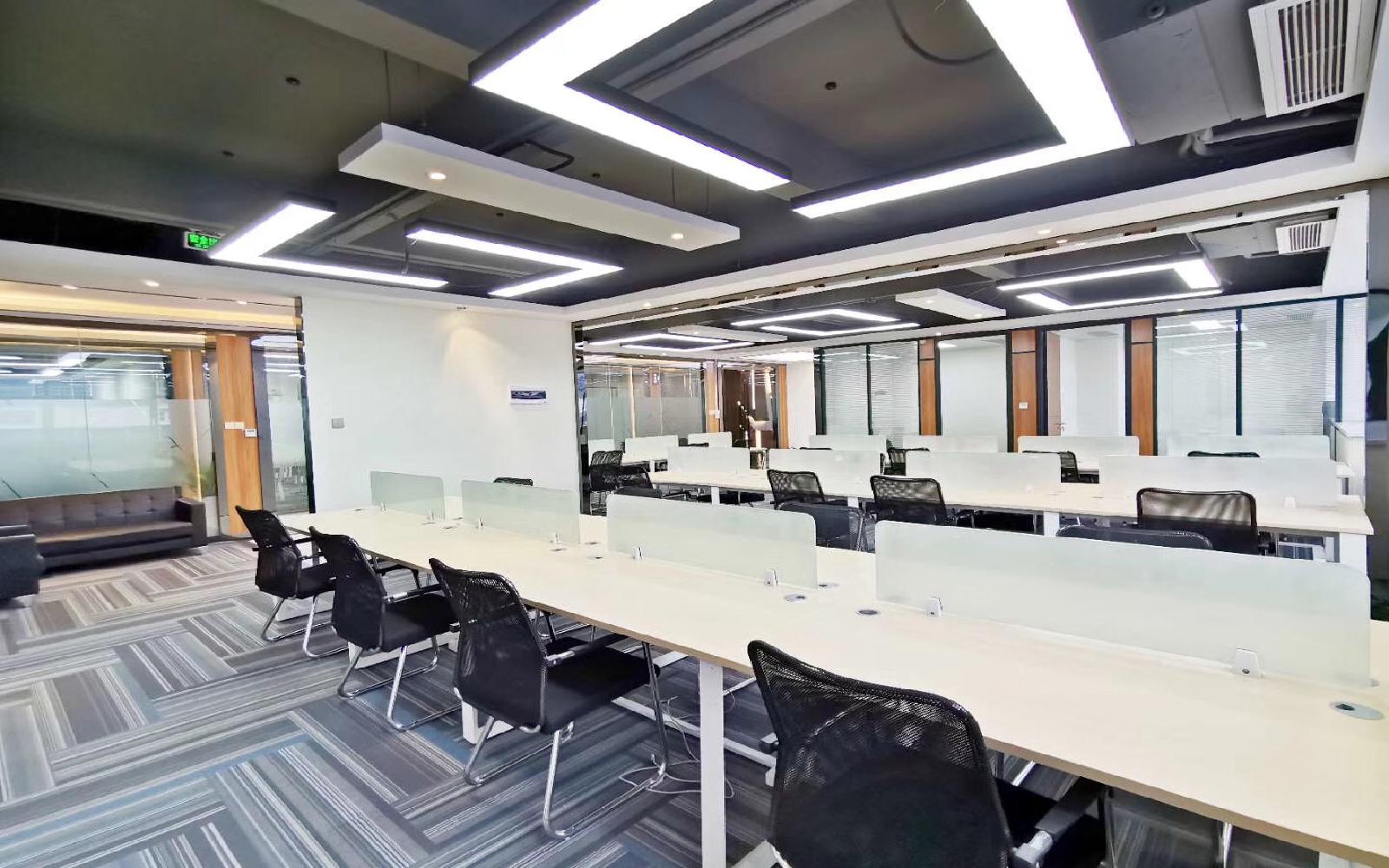 深圳软件园写字楼出租384平米精装办公室89元/m².月