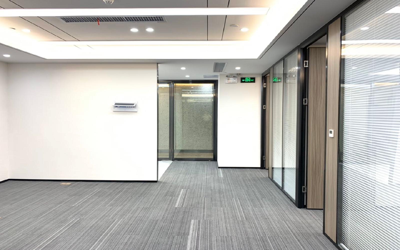 阳光粤海大厦写字楼出租206平米精装办公室70元/m².月