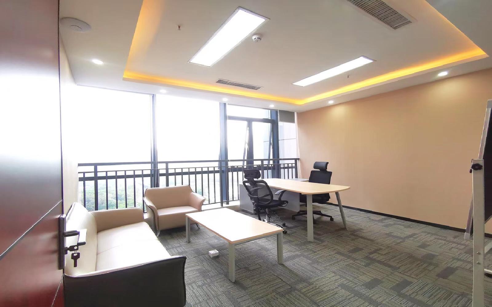 立桥金融中心写字楼出租352平米豪装办公室158元/m².月