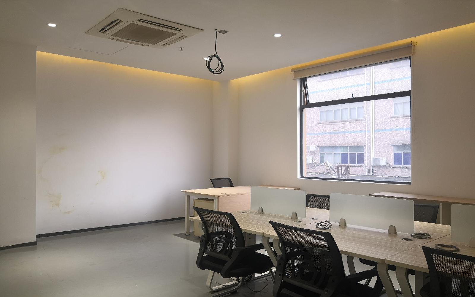  U优·优客工场写字楼出租53平米精装办公室52元/m².月