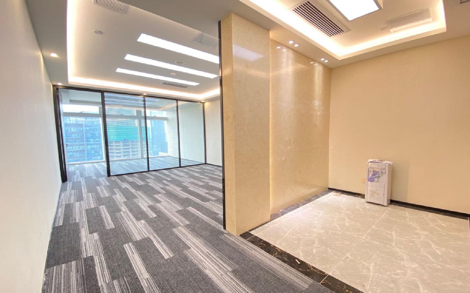 易尚中心写字楼出租86平米豪装办公室108元/m².月