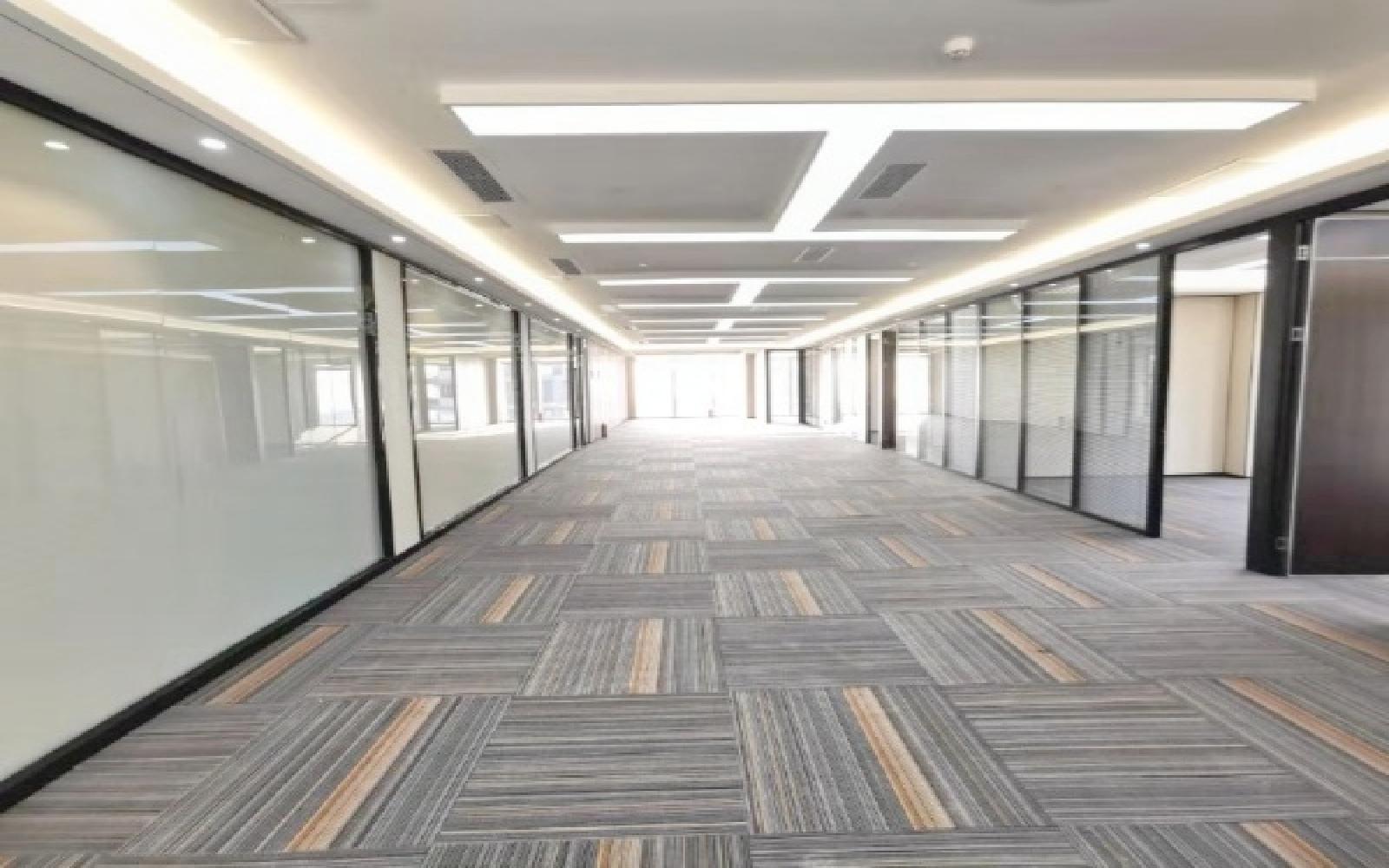 易尚中心写字楼出租576平米精装办公室130元/m².月