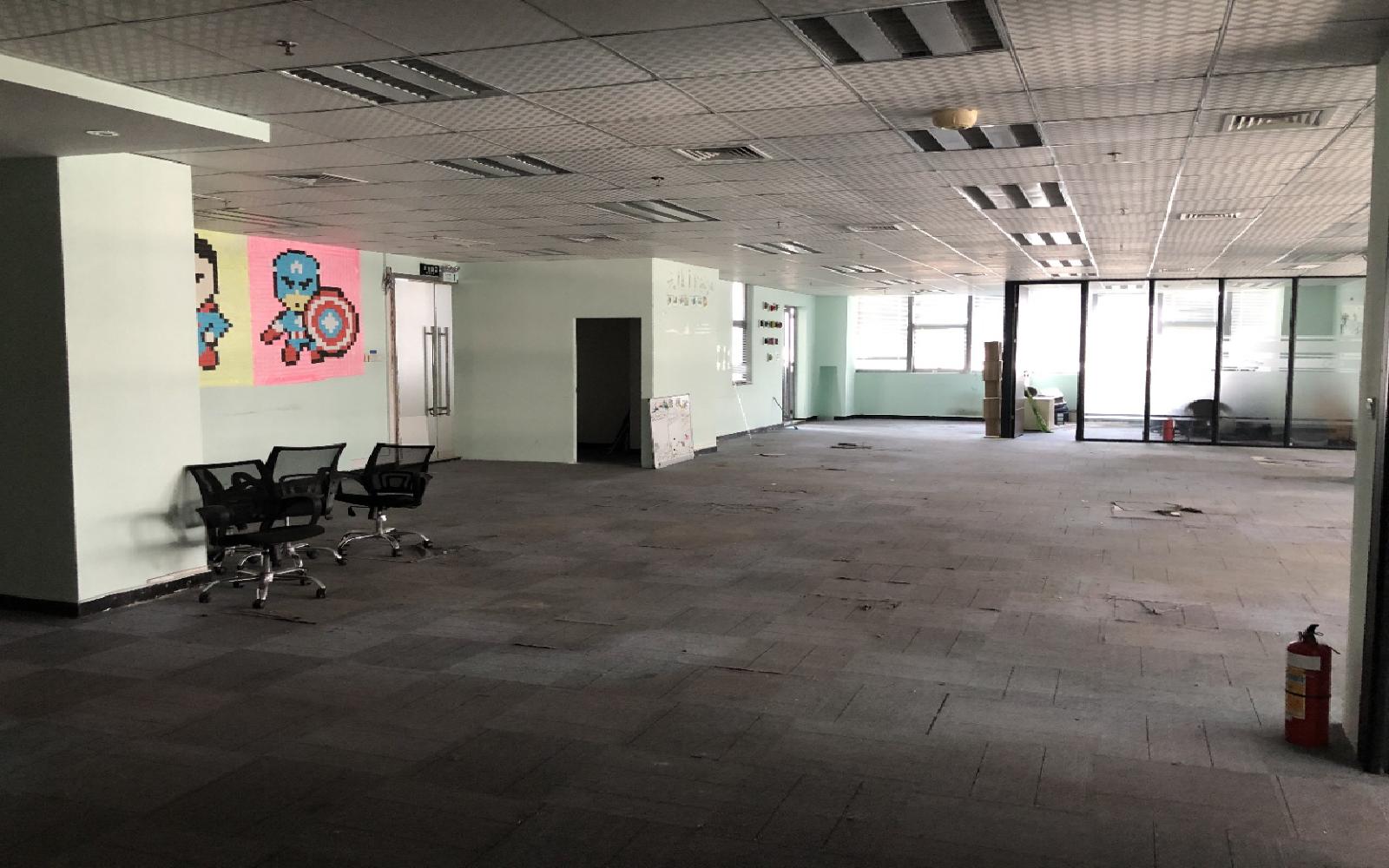软件产业基地写字楼出租807平米精装办公室75元/m².月