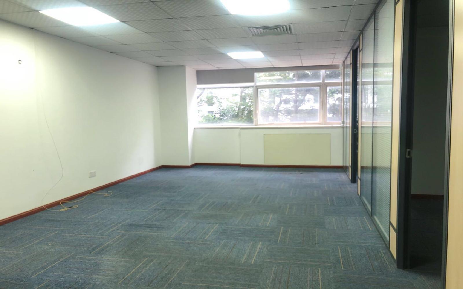 深圳软件园写字楼出租206平米简装办公室68元/m².月