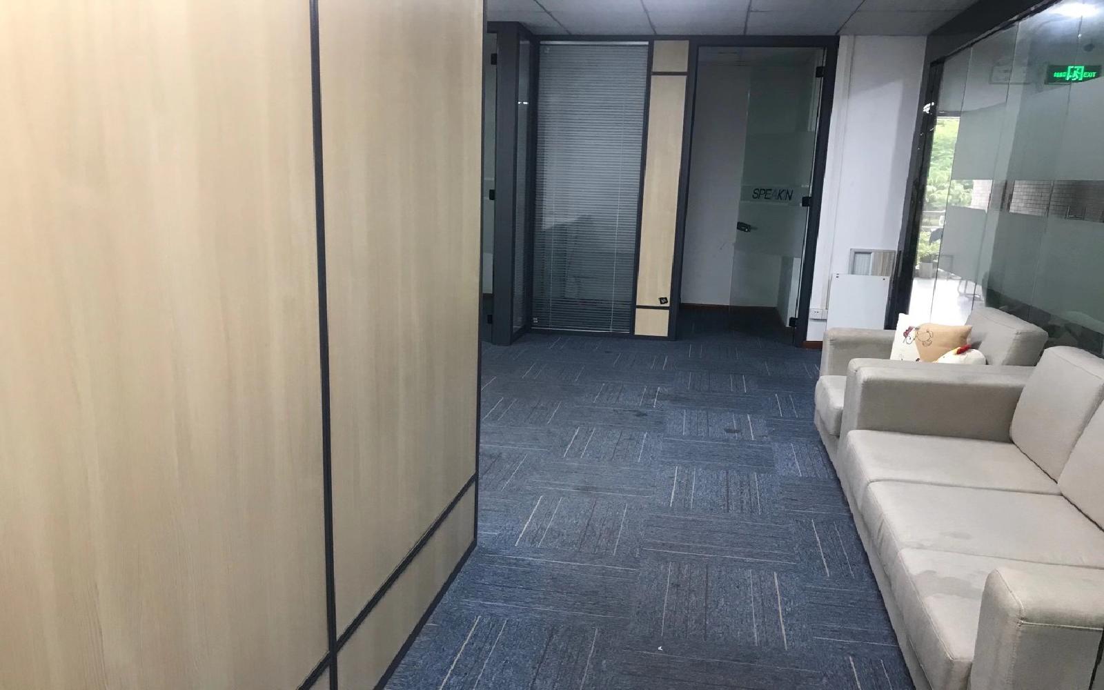 深圳软件园写字楼出租249平米精装办公室68元/m².月