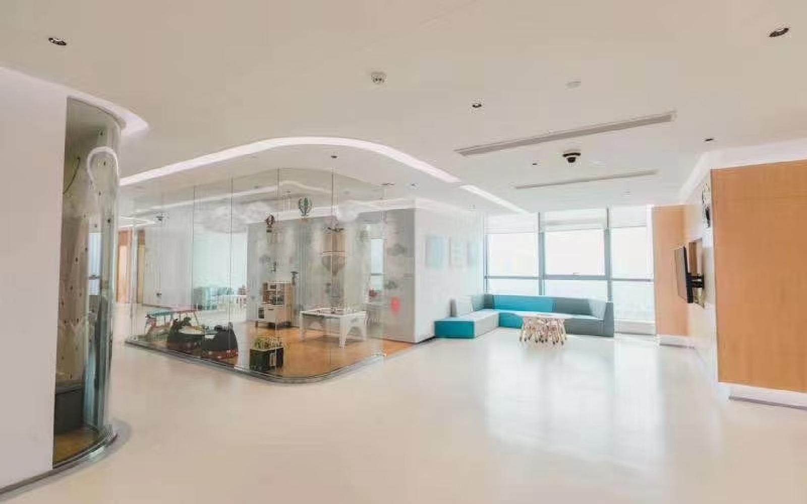 南园枫叶大厦写字楼出租668平米精装办公室125元/m².月