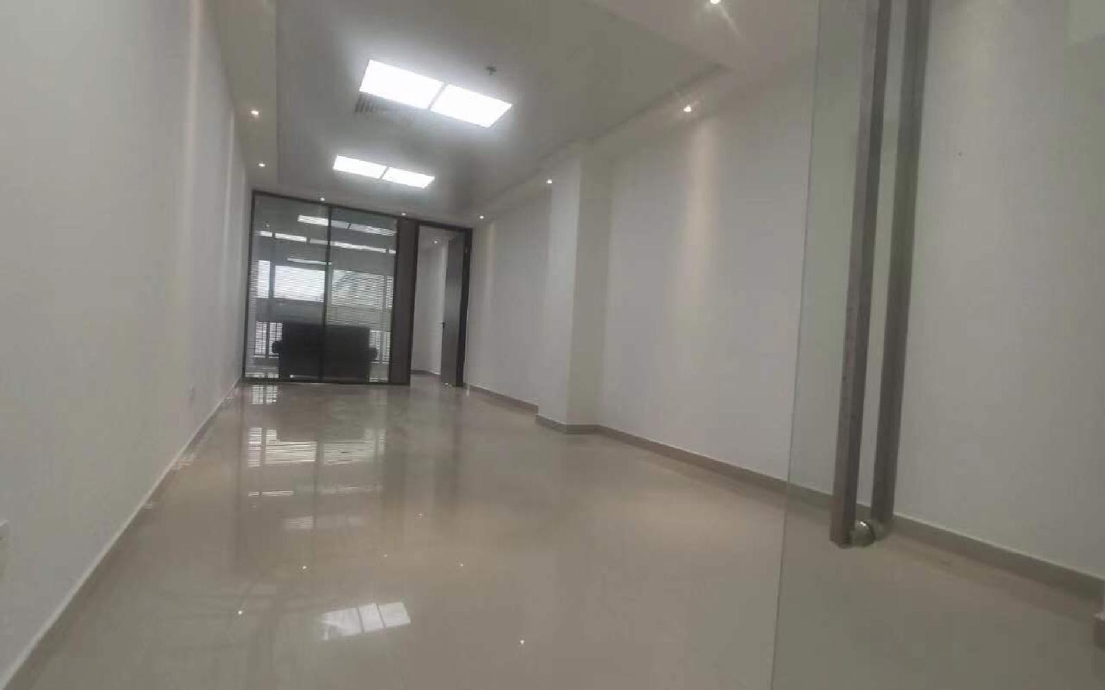 兰光科技园写字楼出租118平米精装办公室60元/m².月