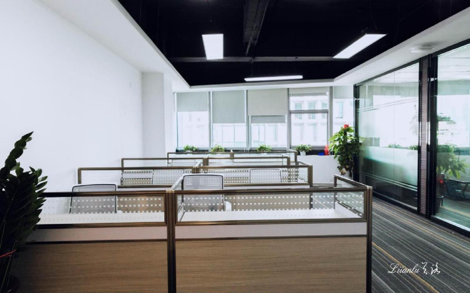 软件产业基地写字楼出租320平米豪装办公室60元/m².月